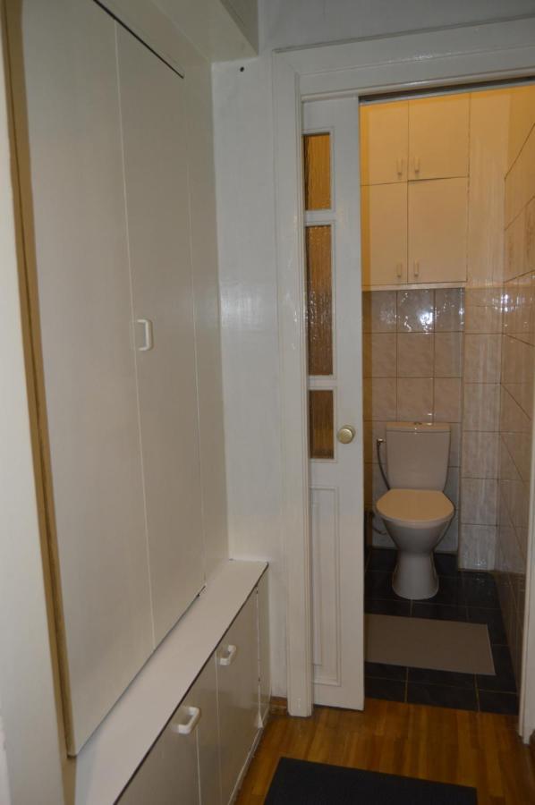 Unique Spacious Classic 3 Bedroom Midtown Apartment ! Billiard Room ! Riga Exterior foto